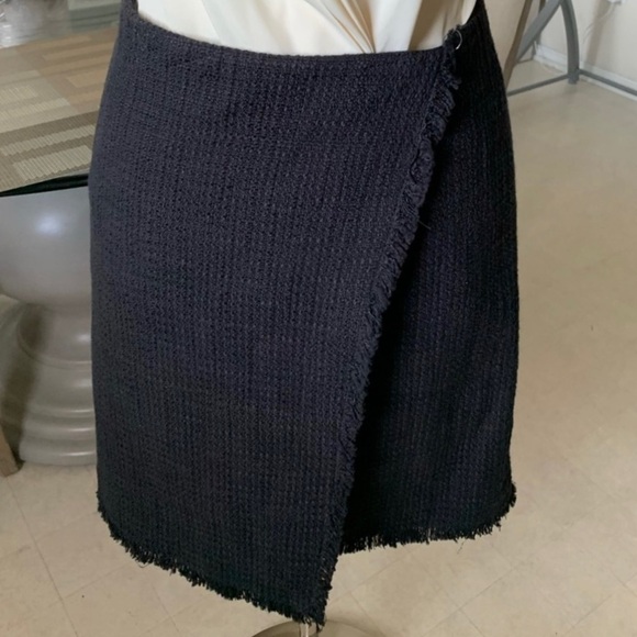 Ann Taylor Tweed Boucle Fringe Wrap Skirt - Picture 6 of 9